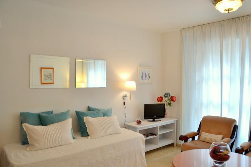 Apartamento Carlos Canal Севилья Экстерьер фото